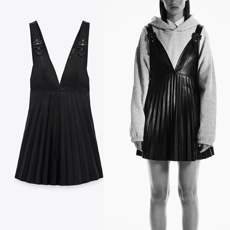 Faux Leather Pleated Pinafore Dress Women Vintage Adjustable Wide Straps Leatherette Dresses Chic Metal Buckle Vestido 210518, Black
Faux Leather Pleated Pinafore Dress Women Vintage Adjustable Wide Straps Leatherette Dresses Chic Metal Buckle Vestido 210518, Black