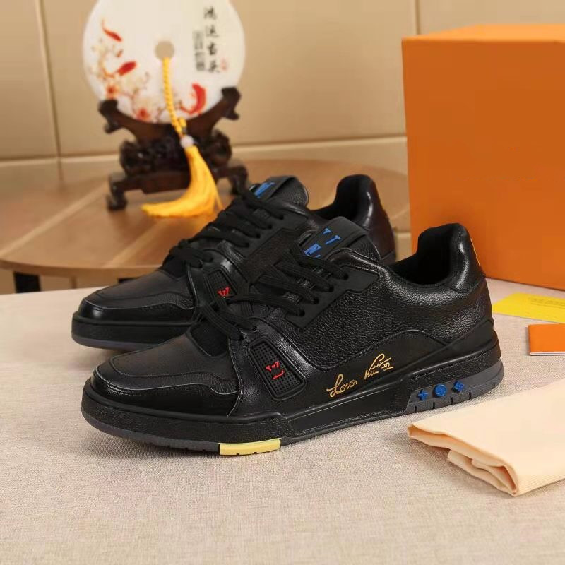 2021 High quality men shoes designer Leather panel senior handmade sport for casual sports shoess fashion Stitching color Black and white size38~46
2021 High quality men shoes designer Leather panel senior handmade sport for casual sports shoess fashion Stitching color Black and white size38~46