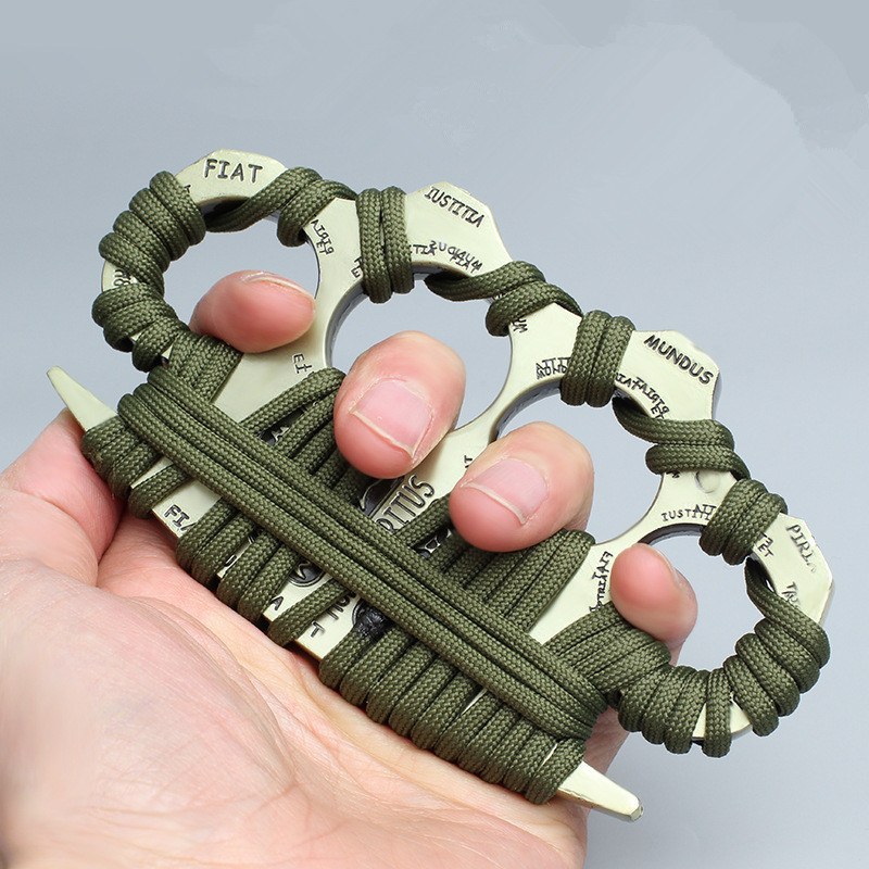 2022 new 247G metal Knuckle Dusters with Rope Self Defense Personal Security Women and Men Self-defense Pendant In Stock
2022 new 247G metal Knuckle Dusters with Rope Self Defense Personal Security Women and Men Self-defense Pendant In Stock