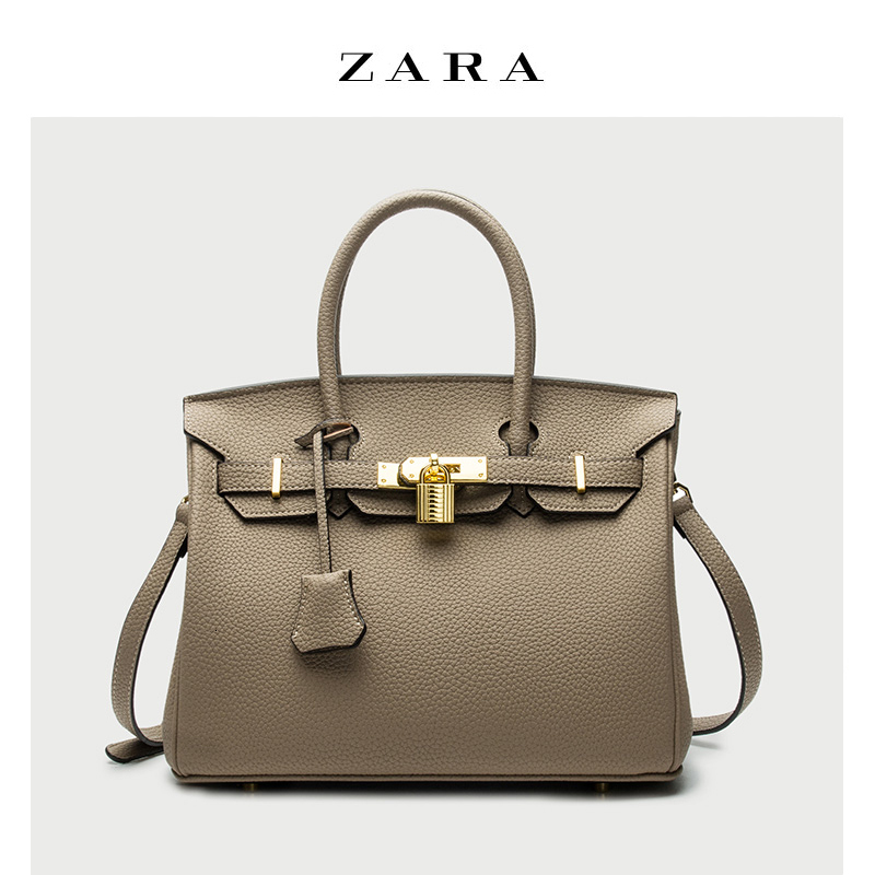 Real Leather 2021 New Fashion Summer High Sense Versatile Kelly One Shoulder Messenger Handbag Tot Women's Bag
Real Leather 2021 New Fashion Summer High Sense Versatile Kelly One Shoulder Messenger Handbag Tot Women's Bag