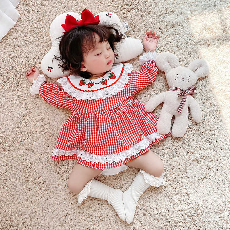 Infant Girl Strawberry Embroidery Romper Jumpsuit Twin Outfits Summer born 1st Birthday Baptism Rompers 210615
Infant Girl Strawberry Embroidery Romper Jumpsuit Twin Outfits Summer born 1st Birthday Baptism Rompers 210615