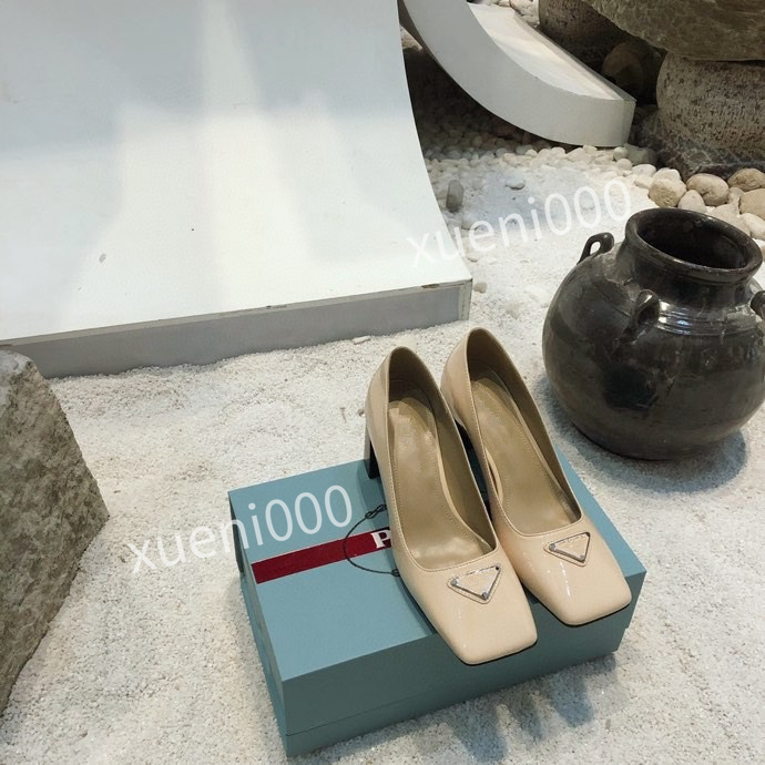 2021 Fashion Women Boots Top Calfskin Ankle Desert Shoes Chunky High heeled Cowboy Boots Black Brown Diamonds Martin Booties size35-41, Choose the color
2021 Fashion Women Boots Top Calfskin Ankle Desert Shoes Chunky High heeled Cowboy Boots Black Brown Diamonds Martin Booties size35-41, Choose the color