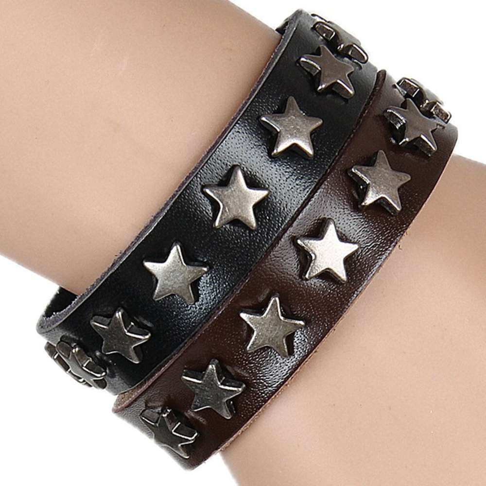 Simple and fashionable leather bracelet art Pentagram rivet Leather Bracelet, Golden;silver
Simple and fashionable leather bracelet art Pentagram rivet Leather Bracelet, Golden;silver