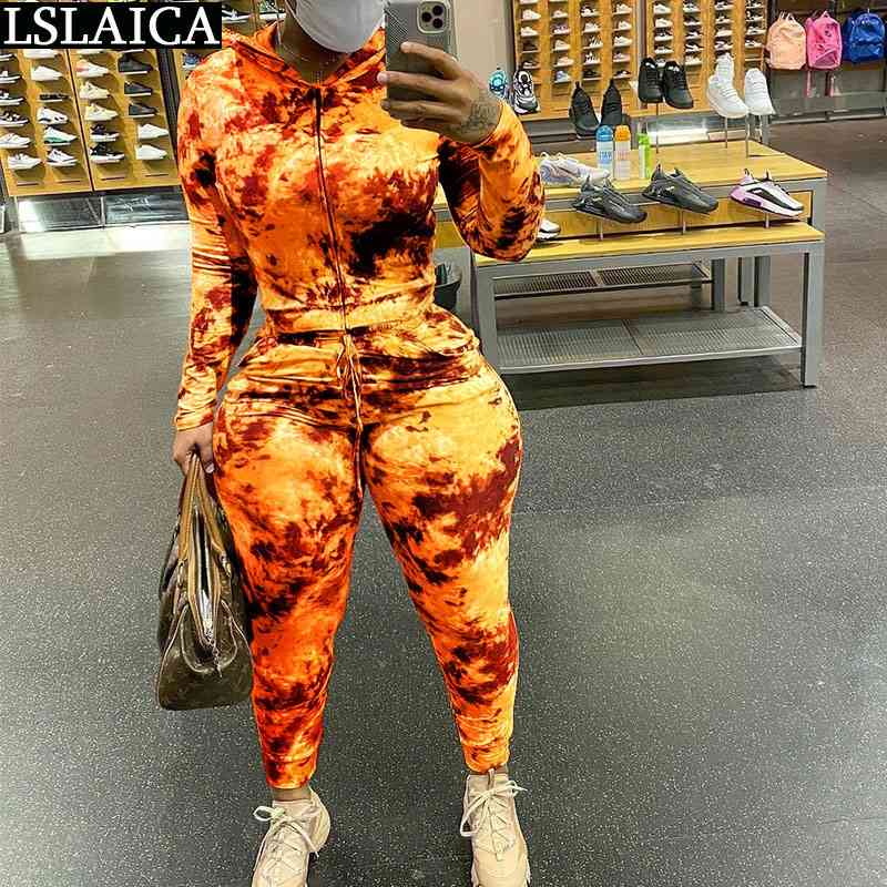 Tracksuit Women Strappy Pocket Casual Two Piece Set Fashion Streetwear Party Printing Hooded Collar Dresy Damskie 210520, Orange
Tracksuit Women Strappy Pocket Casual Two Piece Set Fashion Streetwear Party Printing Hooded Collar Dresy Damskie 210520, Orange