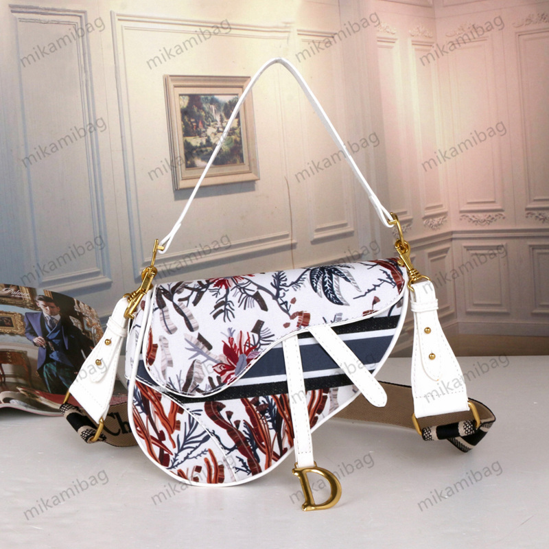 2021 brand top fashion luxury famous lady messenger bag retro high quality outdoor travel shopping handbag star celebrity inspiration embroidery shoulder bags
2021 brand top fashion luxury famous lady messenger bag retro high quality outdoor travel shopping handbag star celebrity inspiration embroidery shoulder bags