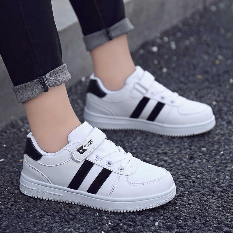 Boys Non-slip Fashion Sneakers Children Casual Shoes Boys Child Flats Kids Shoes Rubber Girls Students Unisex Walking Shoe White Y0809