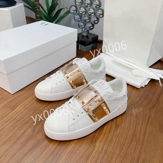 2021 Modern Graffiti Calfskin Nappa 35-41 Daymaster Sneakers Shoes Lightweight Runner Sports Super-flex Rubber Soles Outdoor Trainers Party Wedding yh211109, Choose the color
2021 Modern Graffiti Calfskin Nappa 35-41 Daymaster Sneakers Shoes Lightweight Runner Sports Super-flex Rubber Soles Outdoor Trainers Party Wedding yh211109, Choose the color