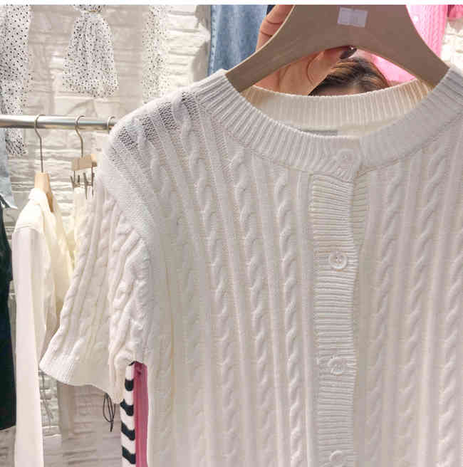 Comelsexy Spring Women Female Cardigan Solid O-neck Thin Breasted Elegant Fashion All-Match Female Office Lady Short Tops 210515