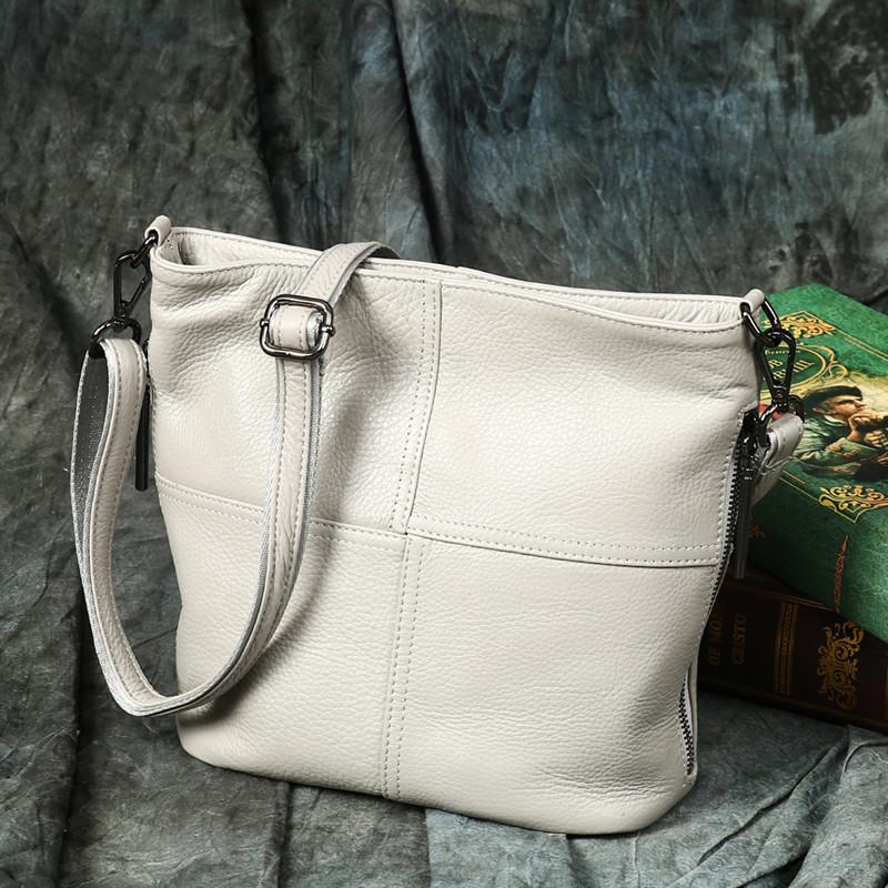 Women Shoulder Bags Genuine Leather Handbags Female Crossbody Bag Casual Bucket High Quality Patchwork Small Tote Designer, Black
Women Shoulder Bags Genuine Leather Handbags Female Crossbody Bag Casual Bucket High Quality Patchwork Small Tote Designer, Black