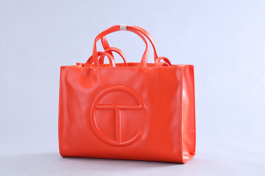 Womens Bags Telfar handbags Style Luxury Shoulder Party Cosmetic Gift Pu Leather High Quality handbag wholesale Orange White Black Pink Green Red Silver C99-10
Womens Bags Telfar handbags Style Luxury Shoulder Party Cosmetic Gift Pu Leather High Quality handbag wholesale Orange White Black Pink Green Red Silver C99-10