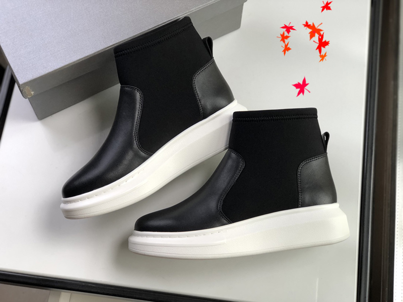 2022 Leather Boots ladies short Ankle Cowskin Boot autumn winter Chunky Heel Martin Booties Fashion Camfortable shoes Top Quality with box size 35-40 -H139, Picture color
2022 Leather Boots ladies short Ankle Cowskin Boot autumn winter Chunky Heel Martin Booties Fashion Camfortable shoes Top Quality with box size 35-40 -H139, Picture color