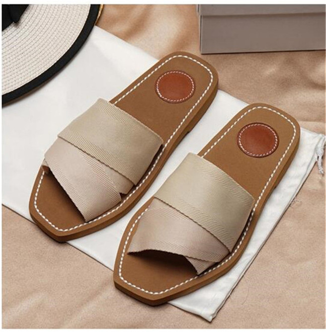 aw 2021 Newest Branded Women Woody Mules Fflat Slipper Deisgner Lady Lettering Fabric Outdoor Leather Sole Slide Sandal, 0002
aw 2021 Newest Branded Women Woody Mules Fflat Slipper Deisgner Lady Lettering Fabric Outdoor Leather Sole Slide Sandal, 0002
