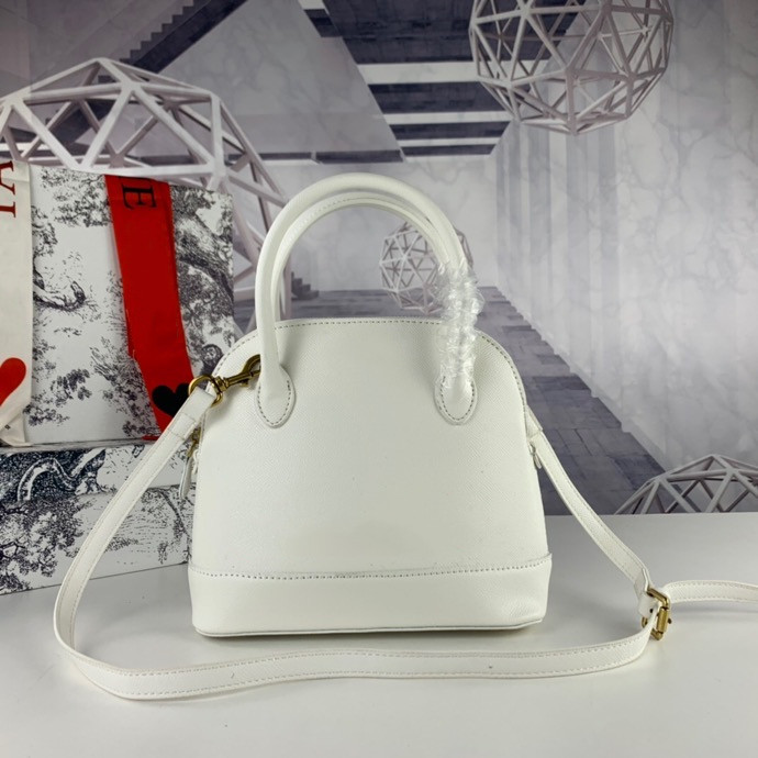 Dio Handbag Womens Luxurys Designers Bags 2021 designe Handbags Purses Tote Crossbody Bag Wallet Purse Shoulder leather solds 23-21-10cm, 01
Dio Handbag Womens Luxurys Designers Bags 2021 designe Handbags Purses Tote Crossbody Bag Wallet Purse Shoulder leather solds 23-21-10cm, 01
