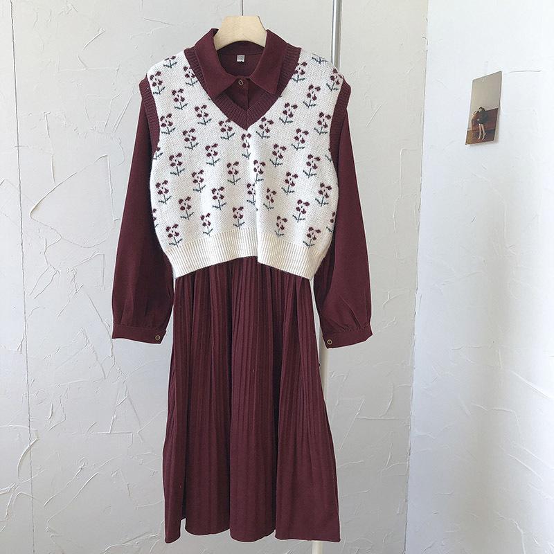 Kimutomo Fashion Two Piece Set Women Spring Style Vintage Jacquard Knitted Vest ladies Turn-down Collar Pleated Dress 210521