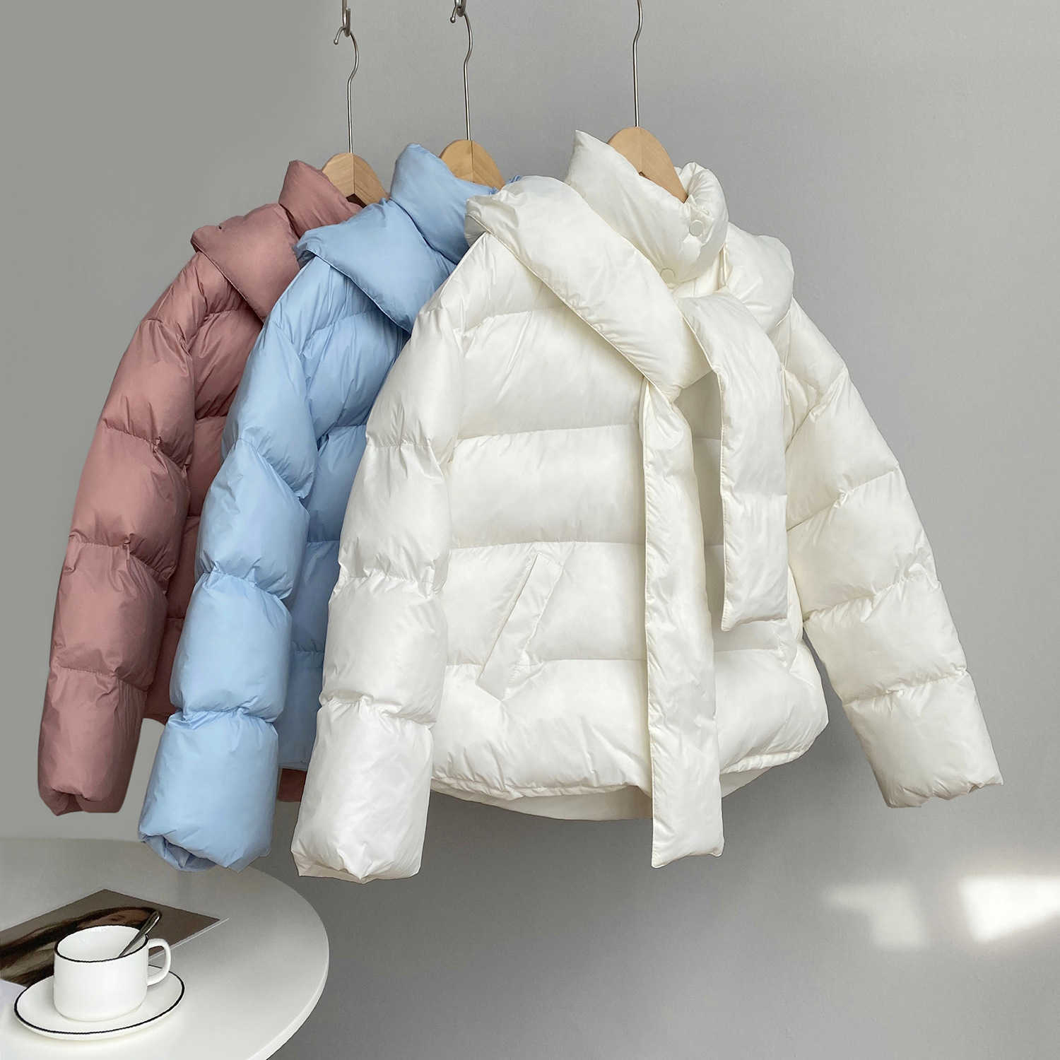 HXJJP Women Thickened Short Hooded Oversize Parkas Puffer Jackets Winter Long Sleeve Buttons Pockets Female Warm Coat 211013
