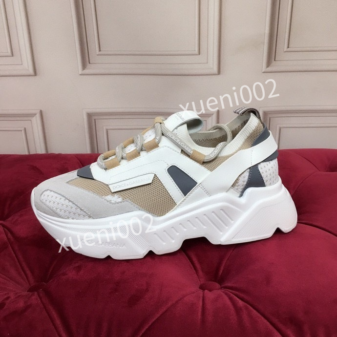 Men women boots sports shoes desigers Track 3.0 Black red white pink gray orange fluorescent Low-top running shoess Luxury trainers topsneaker hc210809, 03
Men women boots sports shoes desigers Track 3.0 Black red white pink gray orange fluorescent Low-top running shoess Luxury trainers topsneaker hc210809, 03