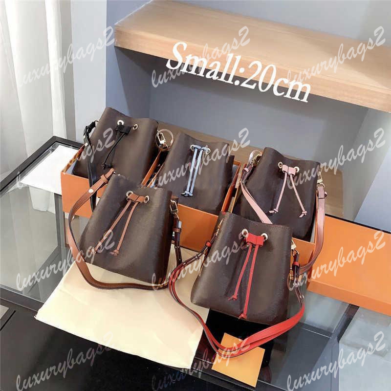 2021 Women Luxurys Bucket Shoulder NoeNoe Bag Handbag Fashion Crossbody Tote Shopping Bags Backpack Handbags Purse Wallet Totes Purses Lady PU, Oem(not for sell)
2021 Women Luxurys Bucket Shoulder NoeNoe Bag Handbag Fashion Crossbody Tote Shopping Bags Backpack Handbags Purse Wallet Totes Purses Lady PU, Oem(not for sell)