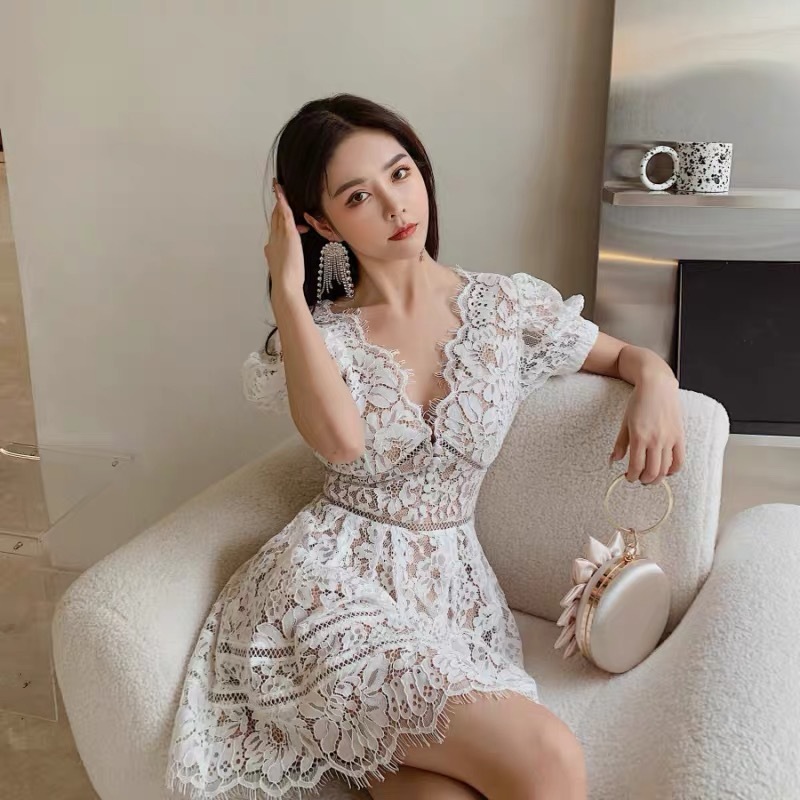 vintage party dress red Christmas mini dresses for women lace v-neck hollow out A-line summer holiday robe mujer vestidos 210421