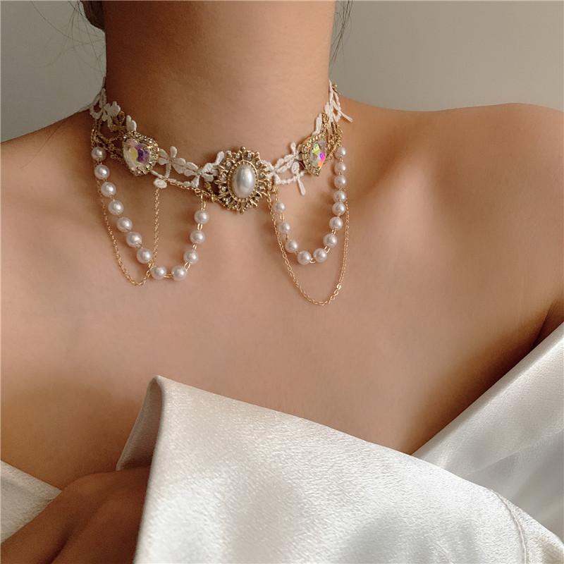 Chokers Lolita White Lace Girl Choker Neck Jewelry Neckband Necklace Korea Clavicle Chain Pearl Cosplay Party
Chokers Lolita White Lace Girl Choker Neck Jewelry Neckband Necklace Korea Clavicle Chain Pearl Cosplay Party