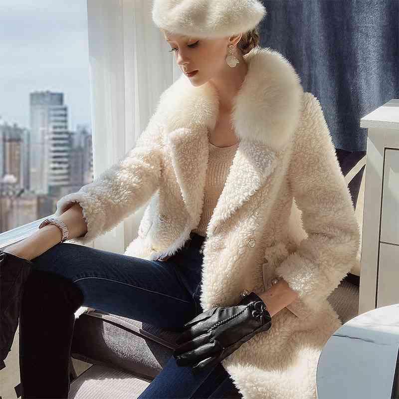 Dauwawa Thick Real Sheep Fur Coat Female Long Furry Fur Collar Outerwear Coat Women Autumn Winter Vintage Warm DT1DFR014 210520