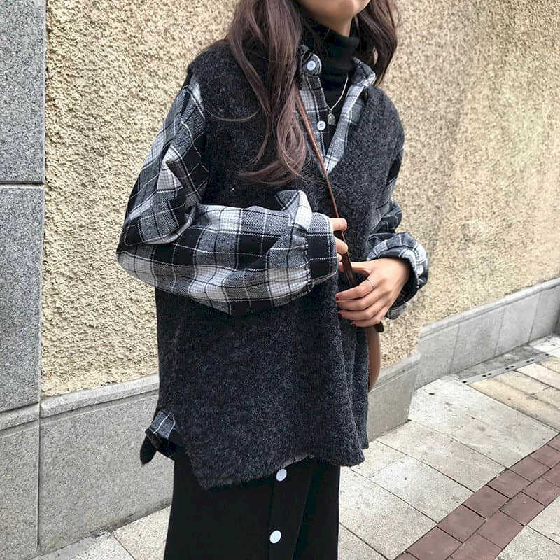fall lazy knitted vest women plaid shirt loose two-piece Korean version the V-neck sleeveless pullover sweater outer wear 210526