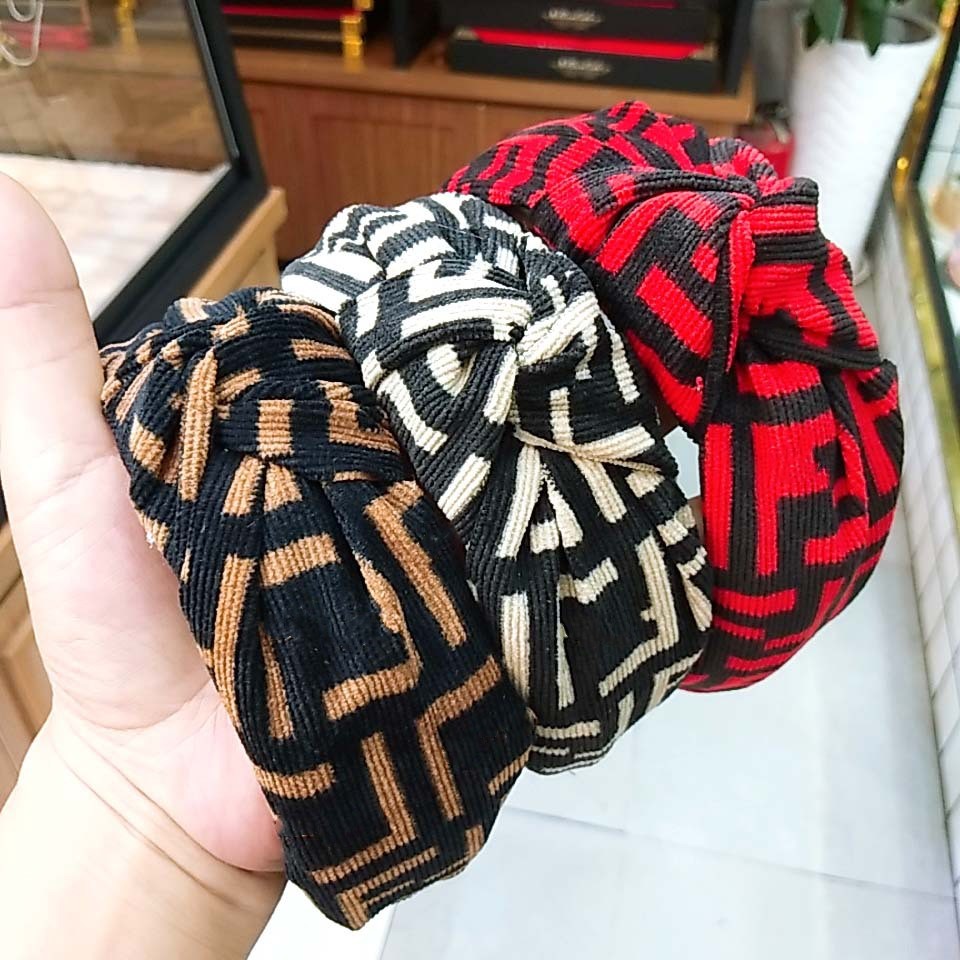 hairbands 2020 New Women Fashion Hairband Headband For Girl Turban Striped Hair Band Striped Print Hair Accessories
hairbands 2020 New Women Fashion Hairband Headband For Girl Turban Striped Hair Band Striped Print Hair Accessories