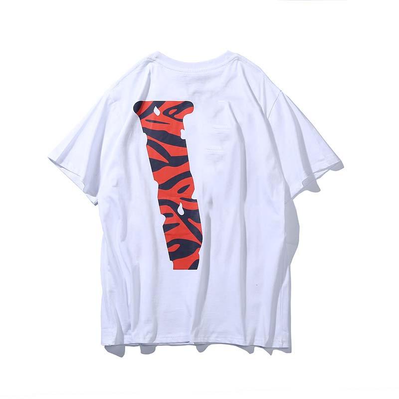 2021 Designer Large Big Reflective V Friends Men Women t shirts Casual Smoke Angel Loose Lovers luxury high quality vlone's Short Sleeve 003, White;black
2021 Designer Large Big Reflective V Friends Men Women t shirts Casual Smoke Angel Loose Lovers luxury high quality vlone's Short Sleeve 003, White;black