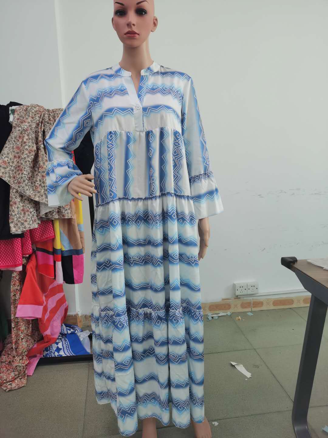 Women Dress V Neck Flare Sleeve Printed Bohemia es Long Print Floral Maxi Loose Beach Summer es 210513