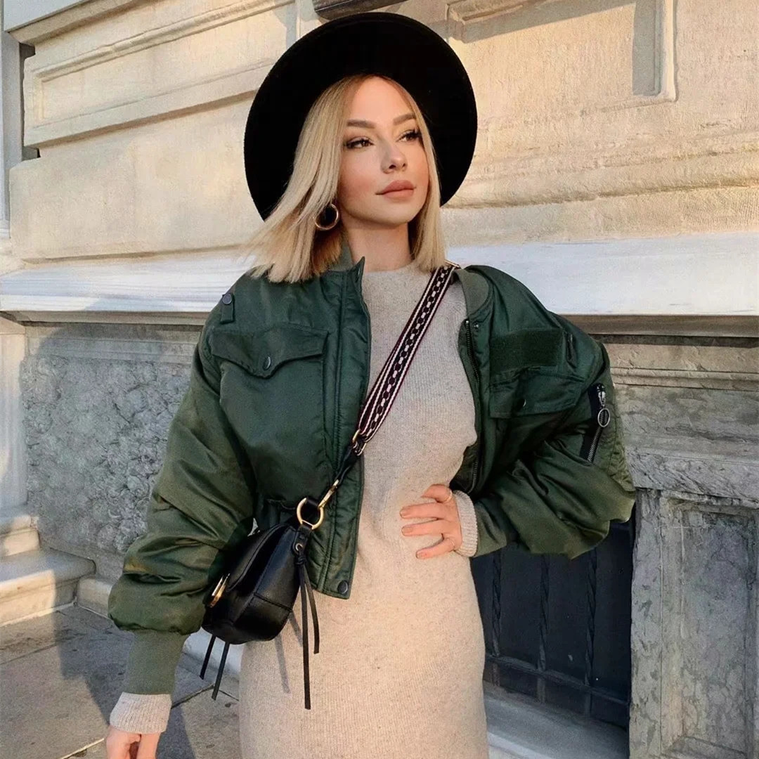 Elegant Military Green Autumn Winter Bomber Short Jacket Vintage Padded Jacket Coat Cropped Large Size Outweaar 210521, Army green
Elegant Military Green Autumn Winter Bomber Short Jacket Vintage Padded Jacket Coat Cropped Large Size Outweaar 210521, Army green
