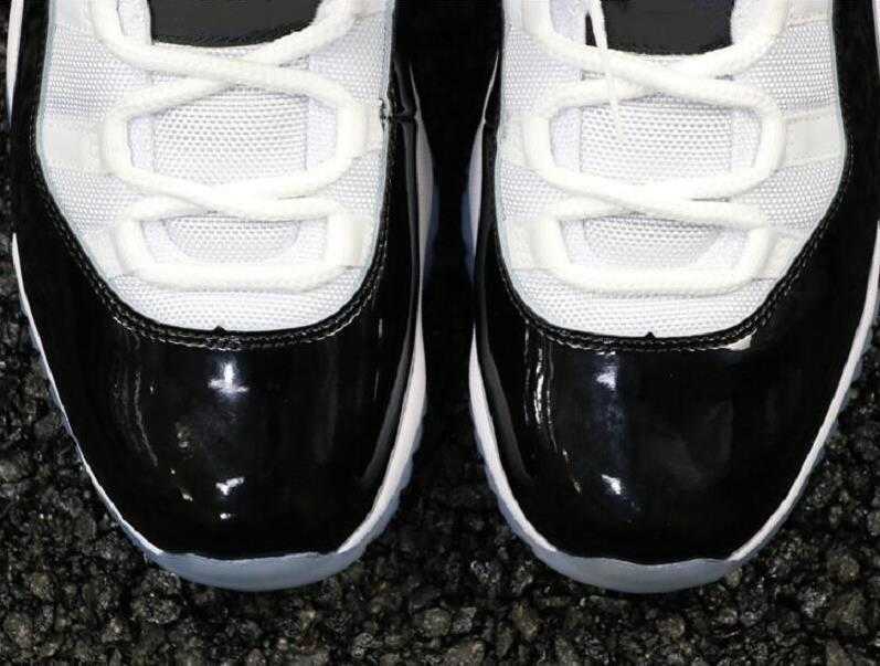 High Quality 11s Concord 45 Man Basketball Designer Shoes Luxury XI White Black Fashion Sport Trainers With Real Carbon FiberHHHO2QY1
High Quality 11s Concord 45 Man Basketball Designer Shoes Luxury XI White Black Fashion Sport Trainers With Real Carbon FiberHHHO2QY1