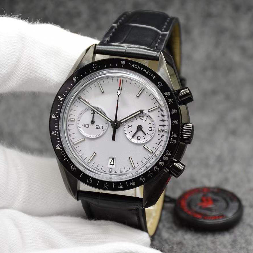 44MM Quartz Chronograph Silver Dial Mens Watches Moonwatch Leather Band Dark Side of the Ring Showing Tachymeter Markings Wristwatches, No send watch for shipping
44MM Quartz Chronograph Silver Dial Mens Watches Moonwatch Leather Band Dark Side of the Ring Showing Tachymeter Markings Wristwatches, No send watch for shipping