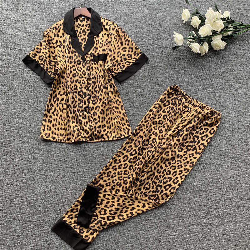 Lisacmvpnel Spring Long Sleeve Pajamas Woman Ice Silk Fashion Leopard Print Sexy Pajama Set 210928