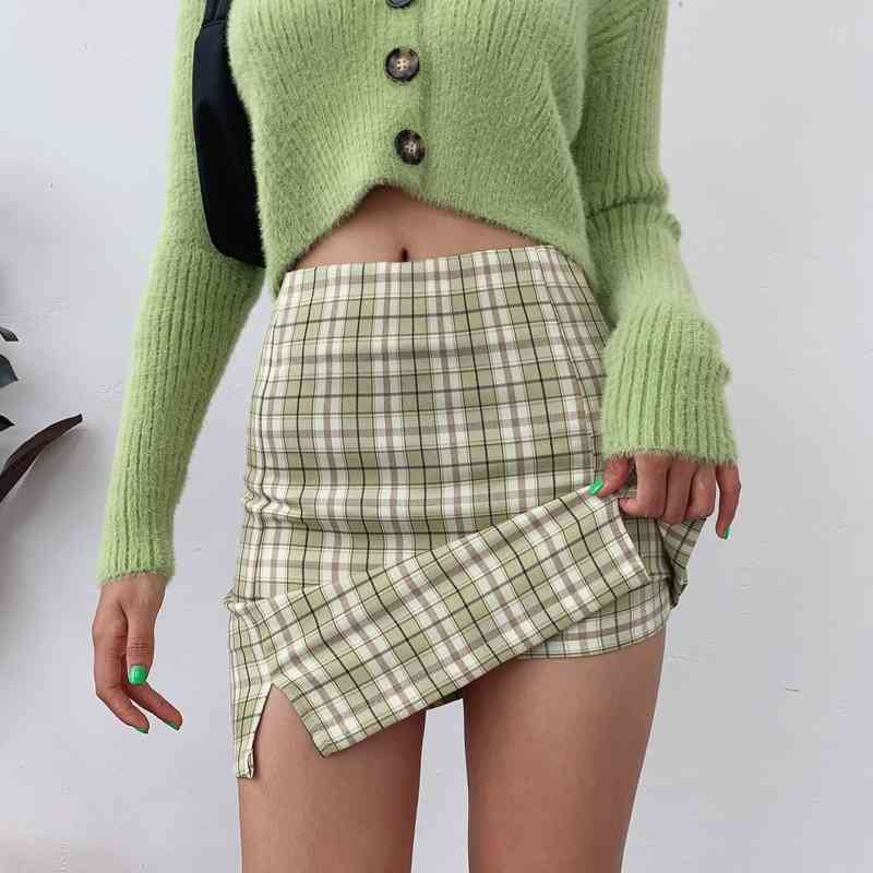 Women Split Details Plaid Mini Skirt with Under Shorts Skort In Check 210619