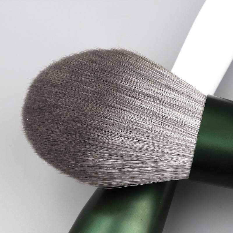 Makeup Brushes 12Pcs Brush Beauty Tool Loose Powder Eye Shadow Eyebrow Foundation Blush Mixed Cosmetics Super Soft Make Up