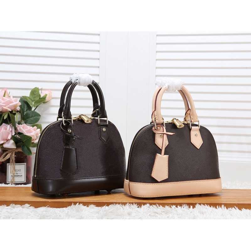 Handbag Women Luxurys Designers Bags 2021 designe Womens Handbags Purses Totes mini Crossbody Bag Wallet Purse Shipping!High Genunie Leather, Coffee lattice 25cm
Handbag Women Luxurys Designers Bags 2021 designe Womens Handbags Purses Totes mini Crossbody Bag Wallet Purse Shipping!High Genunie Leather, Coffee lattice 25cm