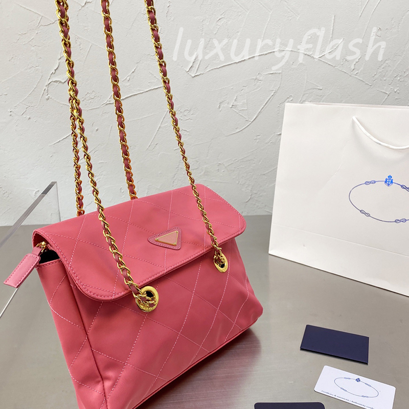 Designers Latest Summer Color Shoulder Bag HOBO High Quality Nylon Double Chain Parachute Bags Crossbody Luxurys Fashion All-match Purses, Box(not sale separately)
Designers Latest Summer Color Shoulder Bag HOBO High Quality Nylon Double Chain Parachute Bags Crossbody Luxurys Fashion All-match Purses, Box(not sale separately)