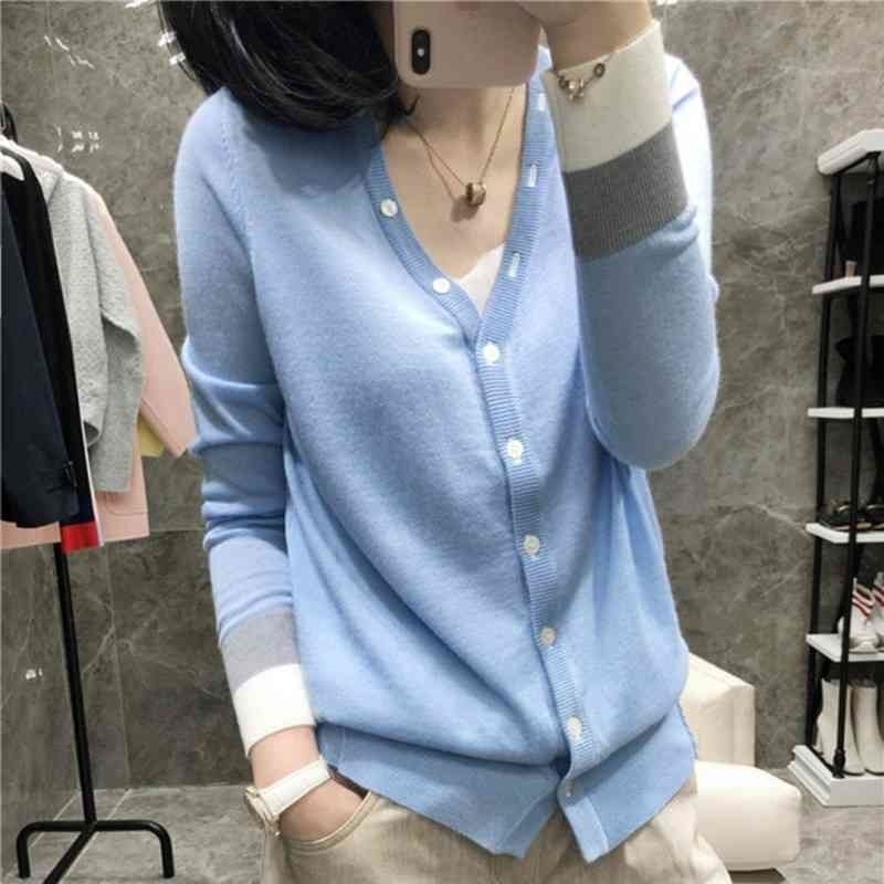 2021 spring and autumn new V-neck wool cardigan color matching knitted jacket women' loose casual sweater long sleeve women, White
2021 spring and autumn new V-neck wool cardigan color matching knitted jacket women' loose casual sweater long sleeve women, White