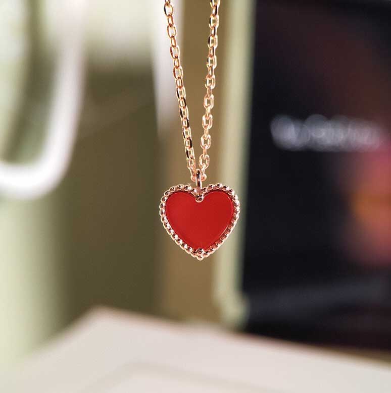 S925 silver pendant necklace with red agate for women wedding jewelry gift have stamp stud earring PS3290A
S925 silver pendant necklace with red agate for women wedding jewelry gift have stamp stud earring PS3290A