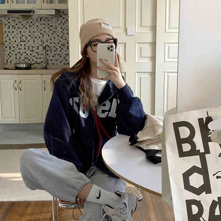 3 colors Women Autumn Winter Hoodie Coats Warm Jacket Casual Tops digit letter Female Thick Coat womens (F4105) 210423