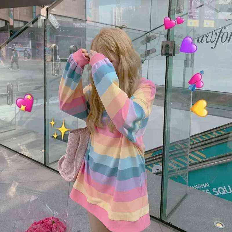 Harajuku Style Kpop Striped Loose Sweatshirt Women Spring Long Sleeve Pullover Kawaii Clothes Colorful Rainbow Student Girl Tops 211108