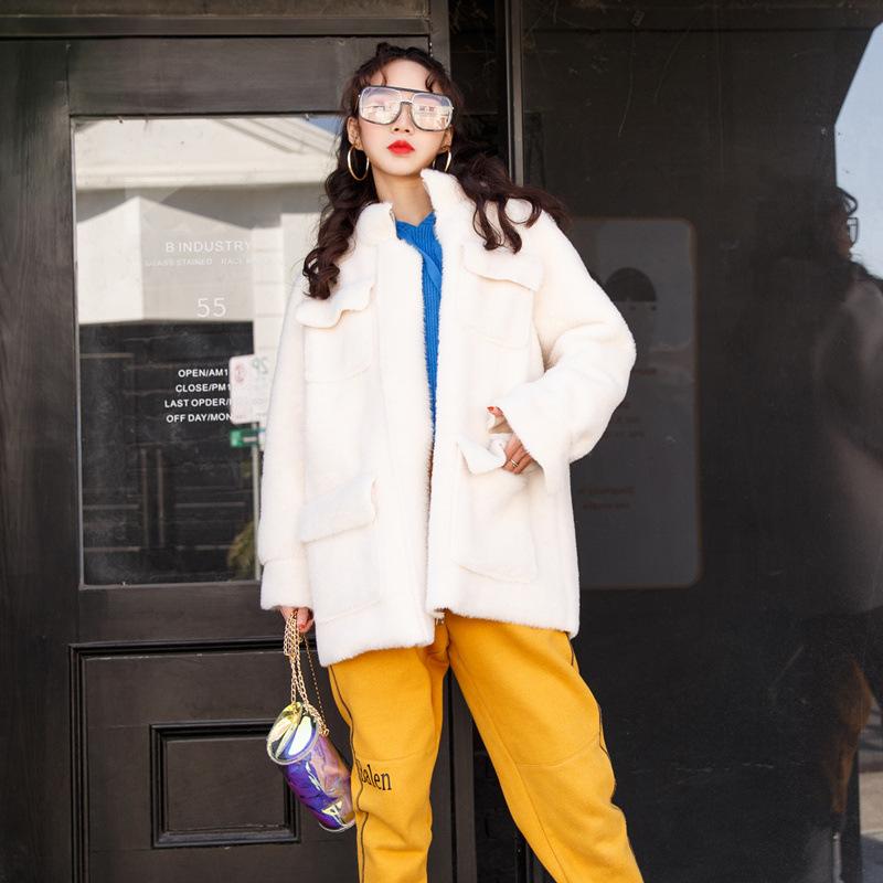 Women' Fur & Faux 2021 Solid Color Fashionable Casual Loose Soft And Delicate Warm Straps Waist Slimming Plush Jacket, Milky
Women' Fur & Faux 2021 Solid Color Fashionable Casual Loose Soft And Delicate Warm Straps Waist Slimming Plush Jacket, Milky