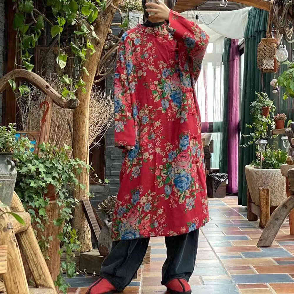 Johnature Women Chinese Style Red Dresses Stand Long Sleeve Cotton Print Floral Robes Spring Thick A-Line Button Dress 210521
Johnature Women Chinese Style Red Dresses Stand Long Sleeve Cotton Print Floral Robes Spring Thick A-Line Button Dress 210521