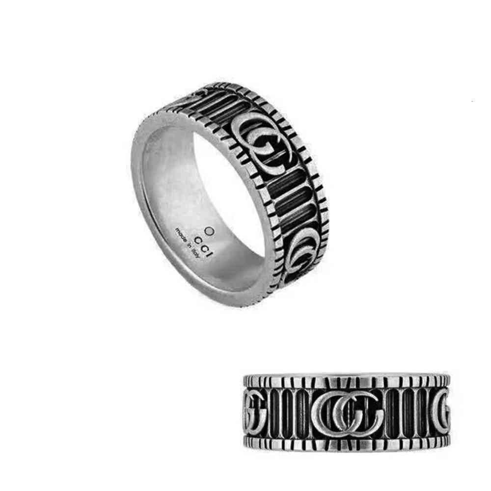 Designer Double G Band Rings For Women Mens Powder Armor Fashion Letter Gold Brass Ring Female Accessories High Quality Couple Lover Luxury Jewelry Gift With Box
Designer Double G Band Rings For Women Mens Powder Armor Fashion Letter Gold Brass Ring Female Accessories High Quality Couple Lover Luxury Jewelry Gift With Box
