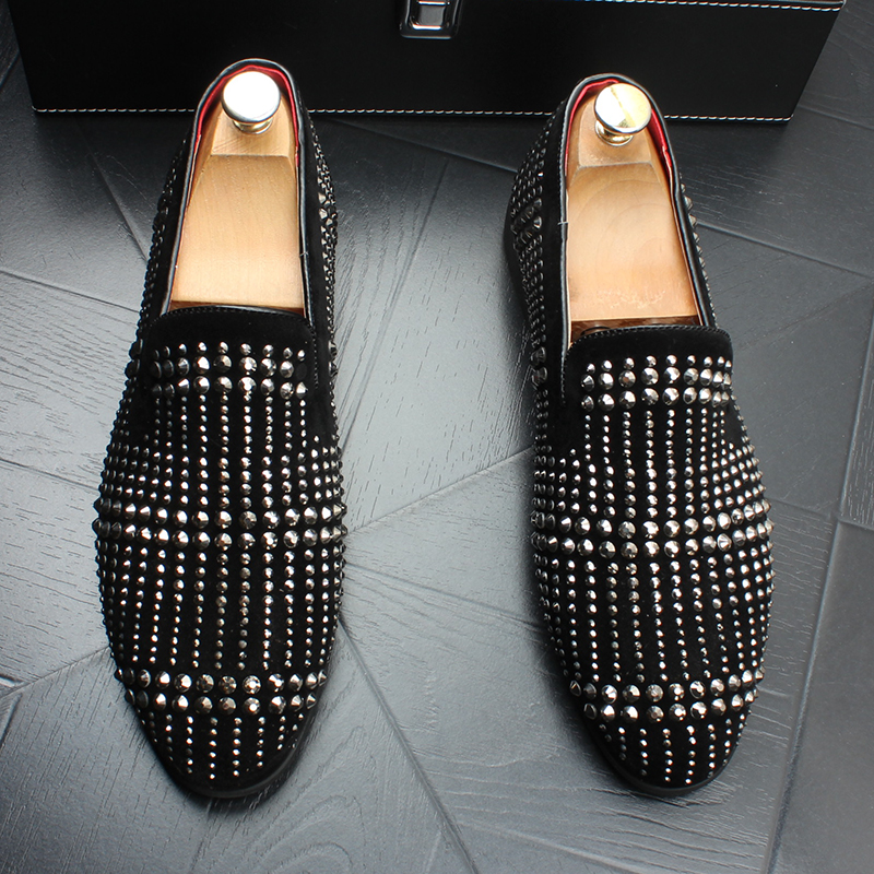 Fashion Men's Brand Suede Leather Loafers Mens Casual Rhinestone Rivets Moccasins Shoes Man Party Driving Flats W115, Black gold
Fashion Men's Brand Suede Leather Loafers Mens Casual Rhinestone Rivets Moccasins Shoes Man Party Driving Flats W115, Black gold