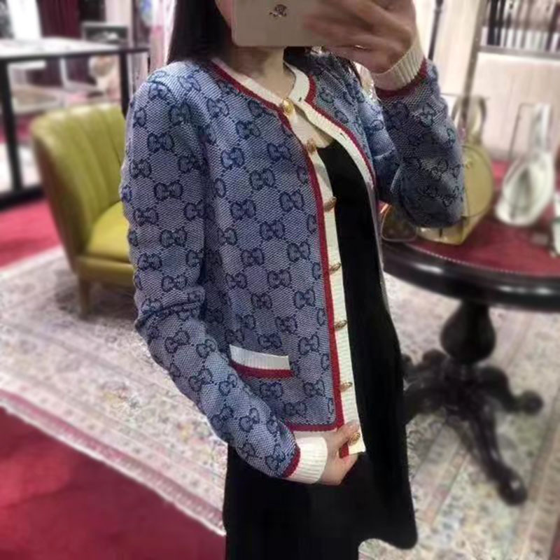 Xiaoxiangfeng Spring and Autumn g Family Old Round Neck Cardigan Female Fashion Celebrity Jacquard Knitting Wool Knitted Coat, Black;brown
Xiaoxiangfeng Spring and Autumn g Family Old Round Neck Cardigan Female Fashion Celebrity Jacquard Knitting Wool Knitted Coat, Black;brown