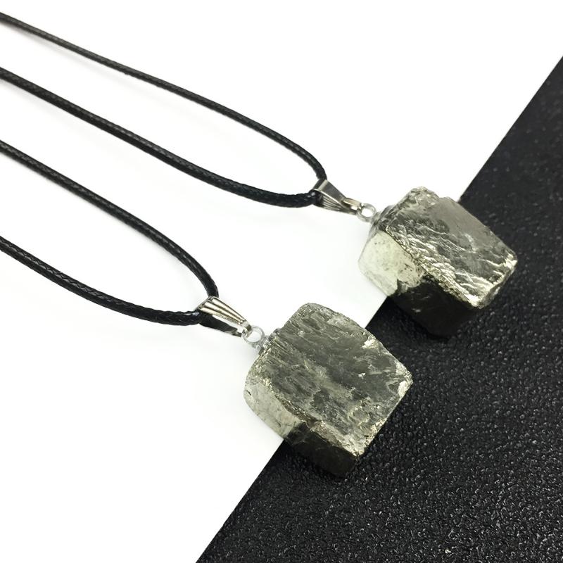 Pendant Necklaces 1pc Pendulum Healing Mineral Natural Pyrites Necklace Choker Irregular Square Nuggets Golden Quartz Women Male, Silver
Pendant Necklaces 1pc Pendulum Healing Mineral Natural Pyrites Necklace Choker Irregular Square Nuggets Golden Quartz Women Male, Silver
