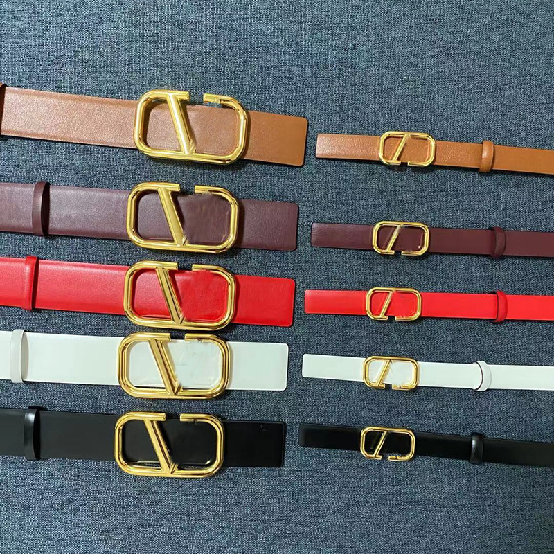 2021 fashion leather women's black belt decorative word line V gold buckle width 4cm1.5cm high end customization, Black;brown
2021 fashion leather women's black belt decorative word line V gold buckle width 4cm1.5cm high end customization, Black;brown