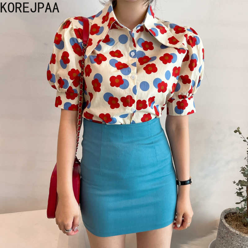 Korejpaa Women Dress Sets Korea Retro Pointed Collar Printed Short-sleeved Shirt and High Waist Pocket Hip Short Skirt Suit 210526