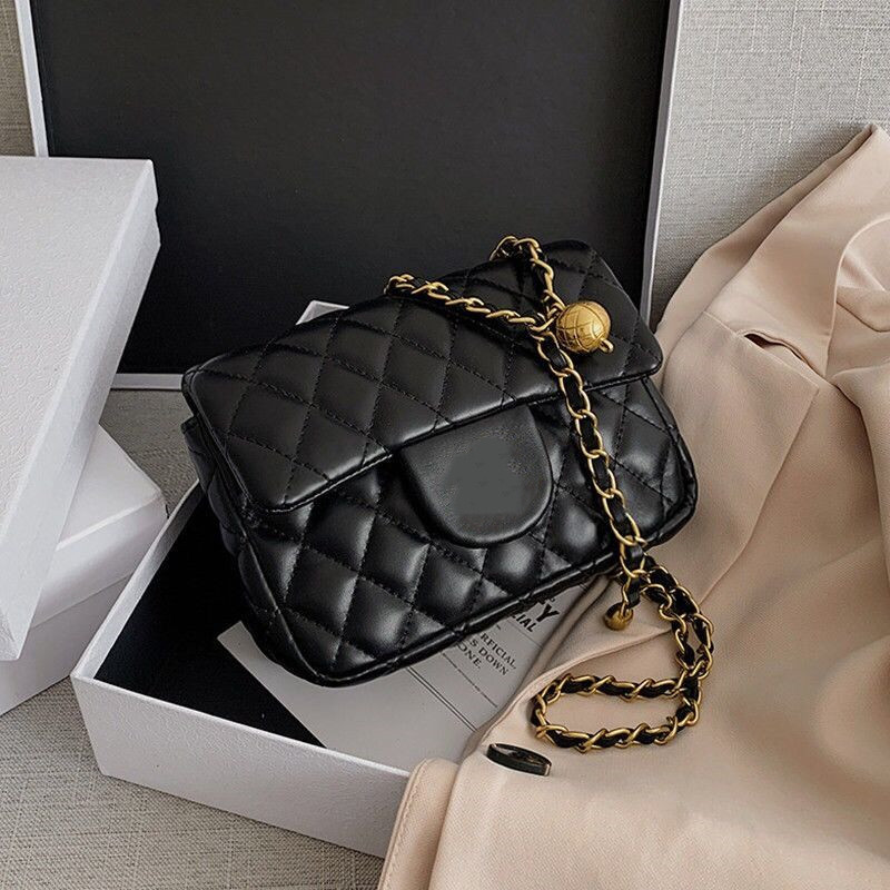 luxurys designers Handbags Purses MONTIGNE Bag Women Tote Bran Letter Embossing Genuine Leather Shoulder Bags crossbody Satchel Bags
luxurys designers Handbags Purses MONTIGNE Bag Women Tote Bran Letter Embossing Genuine Leather Shoulder Bags crossbody Satchel Bags