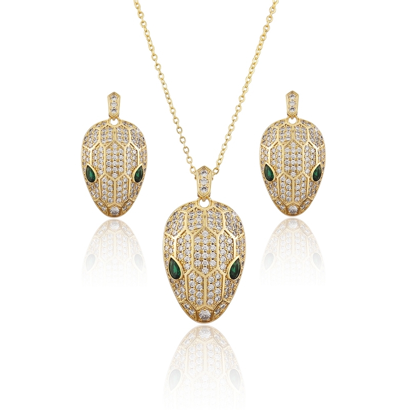 Fashion European and American luxury zircon snake head necklace earring set suitable for female personality fashion jewelry gift, Silver colour
Fashion European and American luxury zircon snake head necklace earring set suitable for female personality fashion jewelry gift, Silver colour